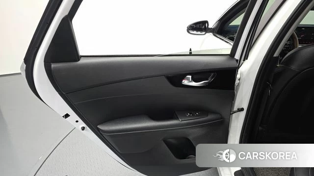 Kia The New K3 2nd generation id 4282610 из Кореи 17