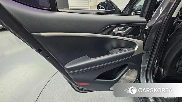 Genesis G70 id 4900689 из Кореи 17