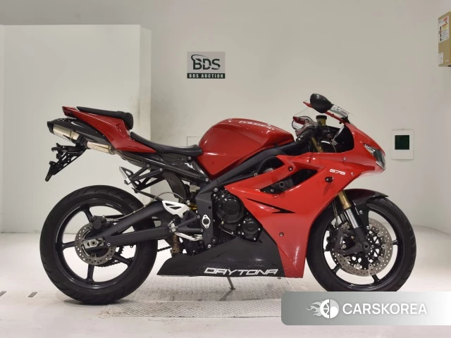 Проданный Triumph DAYTONA 675 2013 из Японии