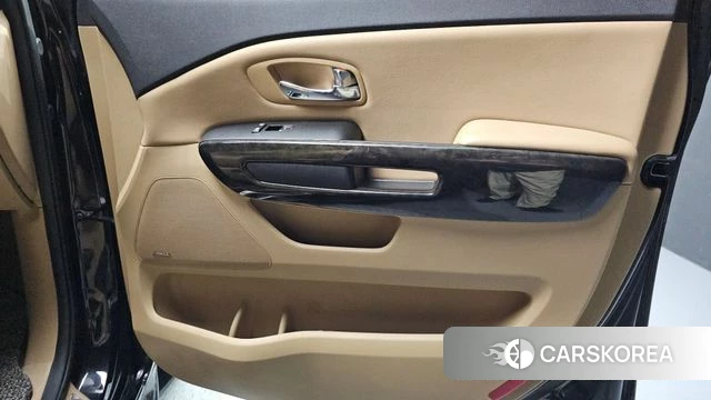 Kia The New Carnival id 4746704 из Кореи 17