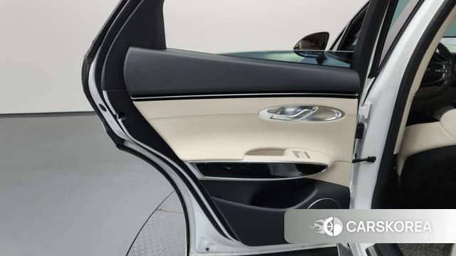 Genesis GV70 id 4381658 из Кореи 17