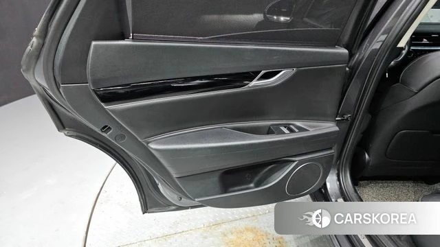 Genesis G80 (RG3) id 4482465 из Кореи 17