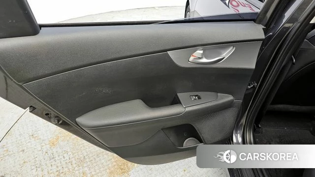 Kia The New K3 2nd generation id 4244151 из Кореи 17