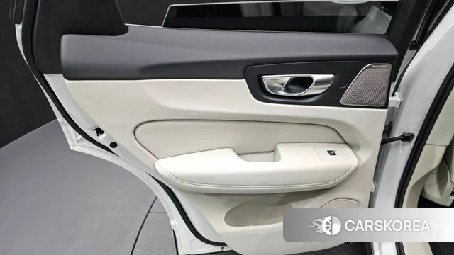 Volvo XC60 second Generation id 4321460 из Кореи 17