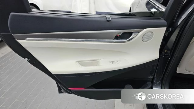 Hyundai The New Grandeur IG Hybrid id 4731171 из Кореи 17