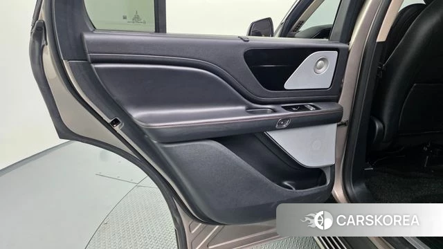 Lincoln Aviator 2nd generation id 4324196 из Кореи 17
