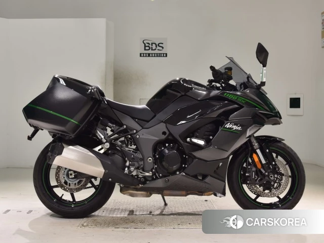 Проданный Kawasaki NINJA1100 SX 2025 из Японии
