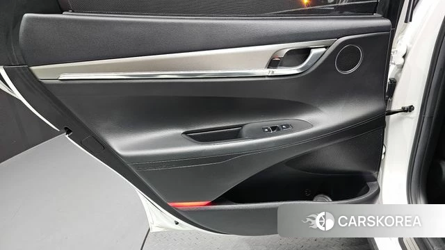 Hyundai The New Grandeur IG Hybrid id 4676121 из Кореи 17