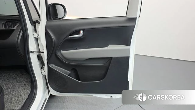 Kia The New Kia Ray id 4408215 из Кореи 17