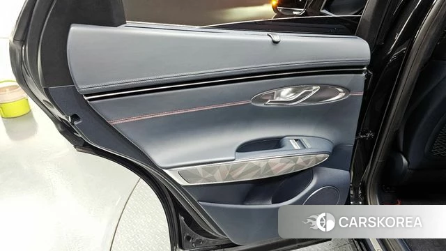 Genesis GV70 id 4382976 из Кореи 17