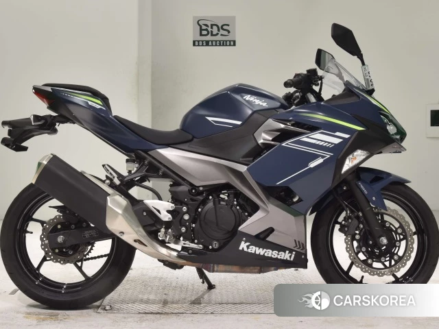 Проданный Kawasaki NINJA 400 2022 из Японии