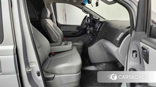 Hyundai The New Grand Starex id 4318010 из Кореи 17