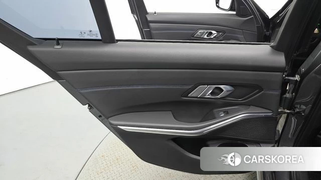 BMW 3 Series (G20) id 4784429 из Кореи 17
