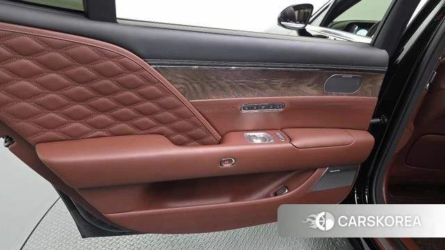 Genesis G90 (RS4) id 4623556 из Кореи 17
