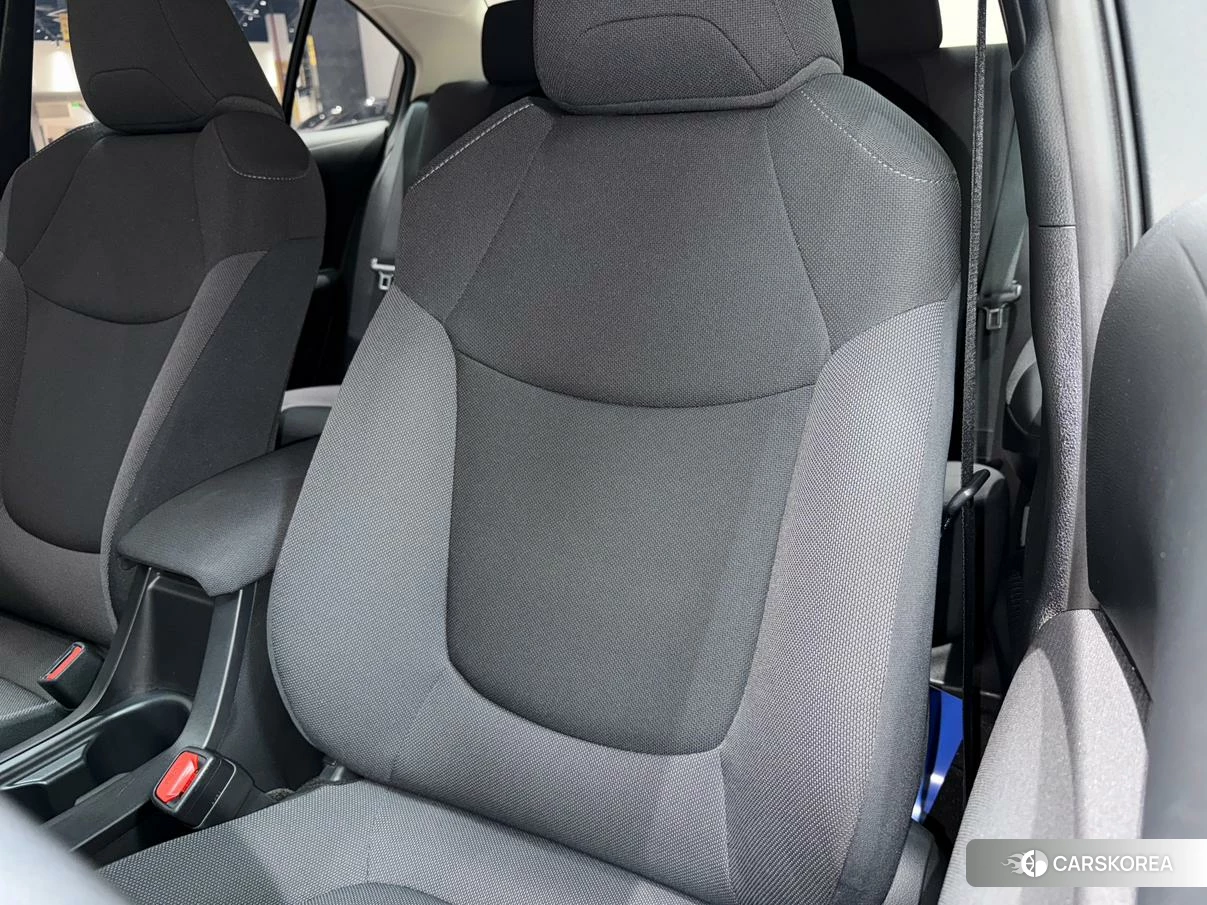 Toyota Corolla id 4452071 из Китая 17