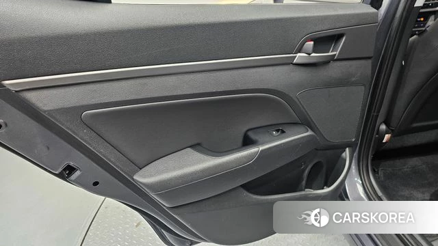 Hyundai Avante AD id 4520875 из Кореи 17