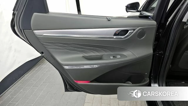 Hyundai The New Grandeur IG id 4304045 из Кореи 17