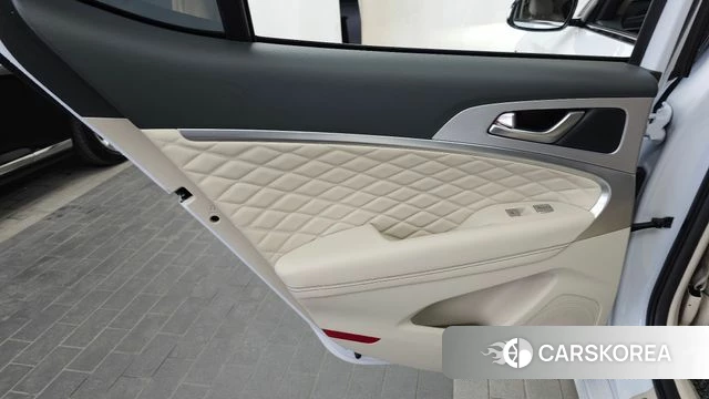 Genesis G70 id 4356804 из Кореи 17