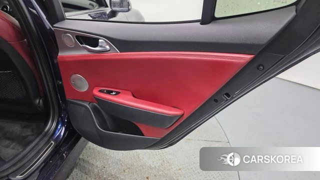 Kia Stinger id 4351259 из Кореи 17