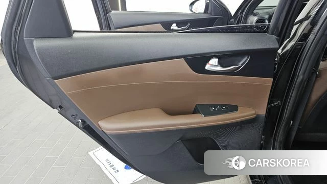 Kia Come New K3 id 4557830 из Кореи 17