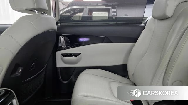 Kia Carnival 4th generation id 4434263 из Кореи 17