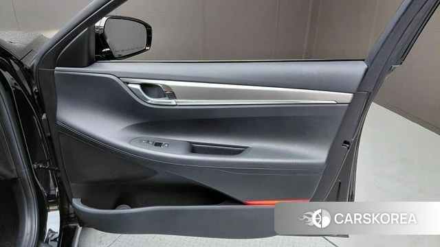 Hyundai The New Grandeur IG Hybrid id 4428497 из Кореи 17