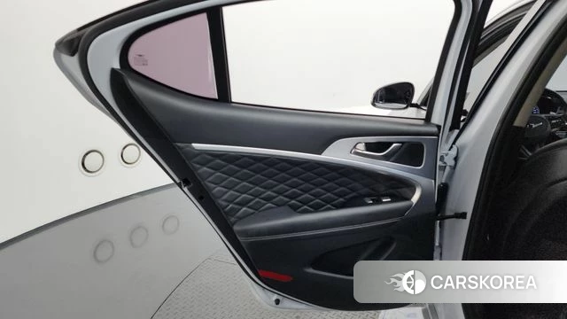 Genesis G70 id 4496851 из Кореи 17