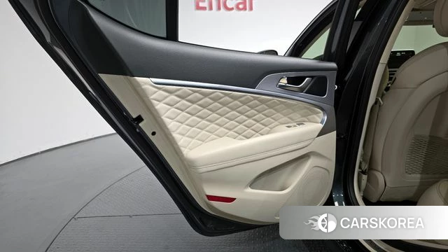 Genesis G70 id 4356757 из Кореи 17