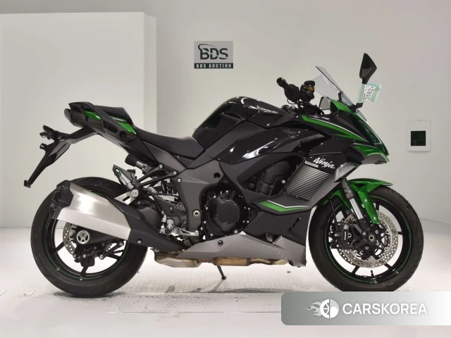 Проданный Kawasaki NINJA 1000 SX 2023 из Японии