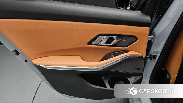 BMW 3 Series (G20) id 4395029 из Кореи 17