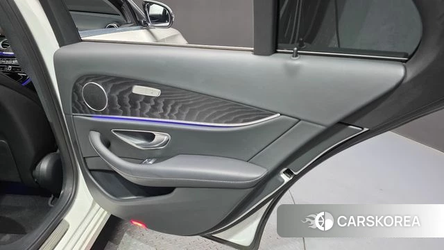 Mercedes-Benz E-Class W213 id 4344951 из Кореи 17