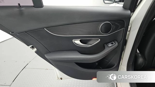 Mercedes-Benz C-Class W205 id 4907411 из Кореи 17