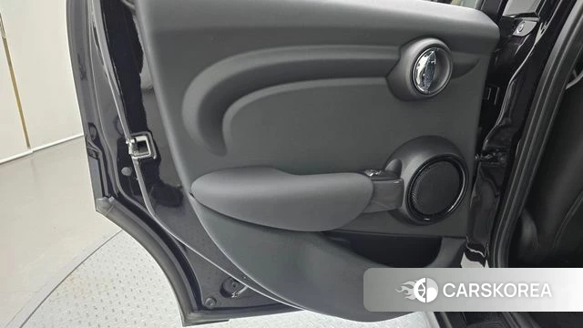 Mini Cooper id 4593916 из Кореи 17