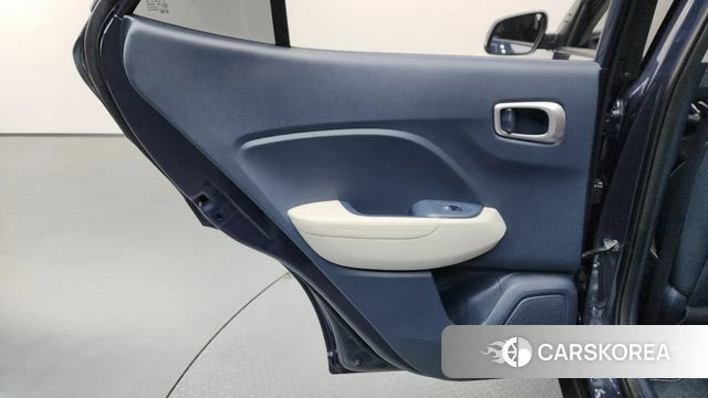 Hyundai Venue id 4402776 из Кореи 17