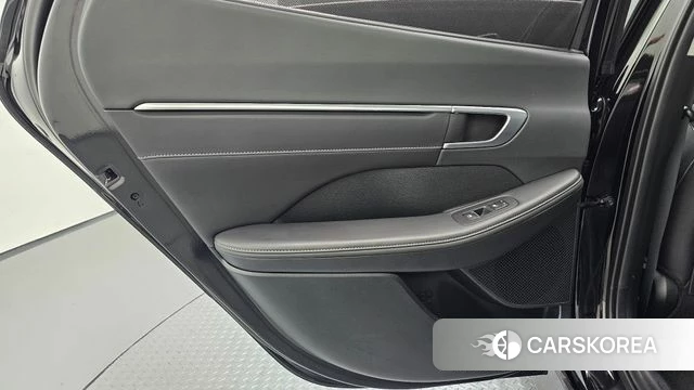 Hyundai Sonata Hybrid (DN8) id 4721080 из Кореи 17