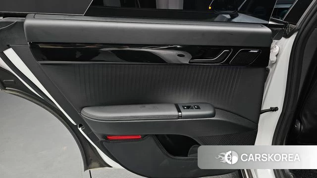 Hyundai Grandeur Hybrid (GN7) id 4613246 из Кореи 17