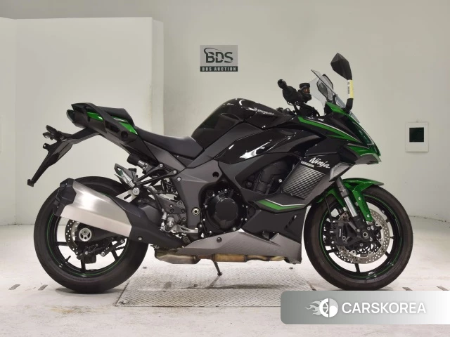 Проданный Kawasaki NINJA 1000 SX 2024 из Японии
