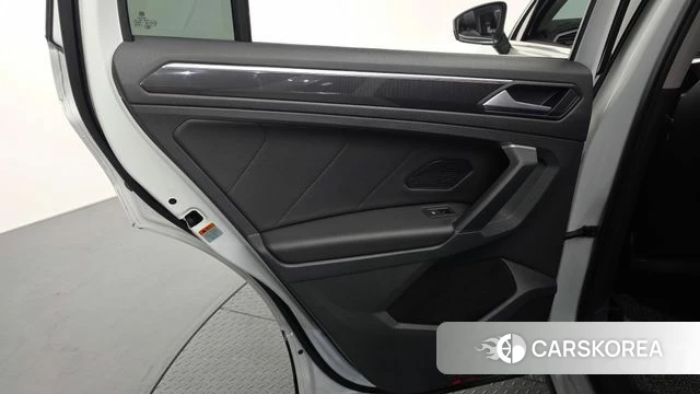 Volkswagen Tiguan second Generation id 4303828 из Кореи 17