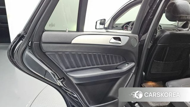 Mercedes-Benz GLE - Class W166 id 4647720 из Кореи 17