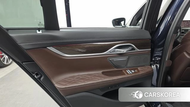 BMW 7 Series (G11) id 4693704 из Кореи 17
