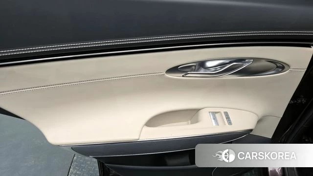 Genesis GV70 id 4383041 из Кореи 17