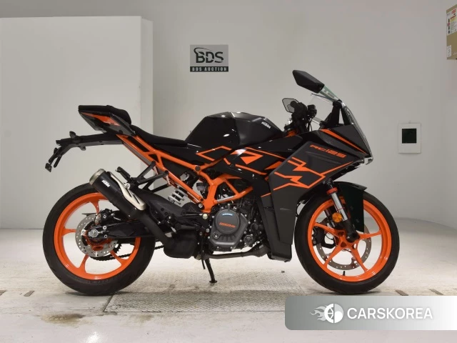 Проданный KTM RC 125 2022 из Японии, фото 2