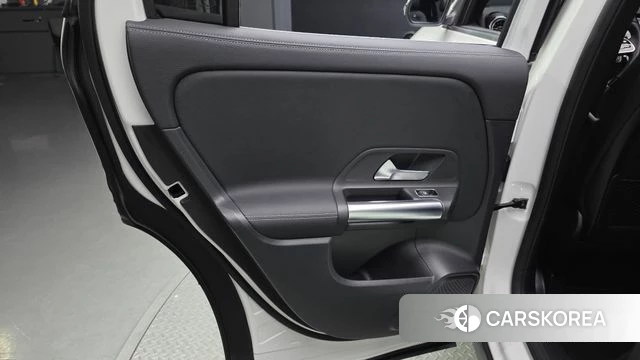 Mercedes-Benz GLA - Class H247 id 4614349 из Кореи 17