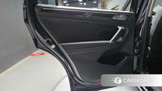 Volkswagen Tiguan Allspace id 4396832 из Кореи 17