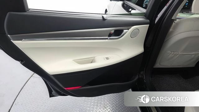 Hyundai The New Grandeur IG id 4489070 из Кореи 17