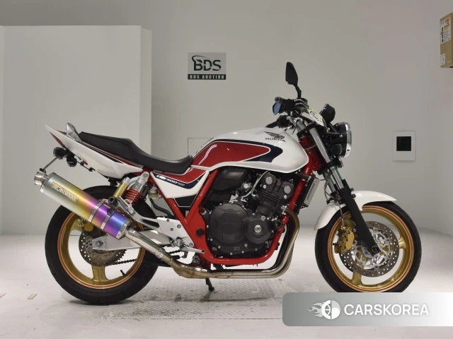 Проданный Honda CB400SF 2012 из Японии