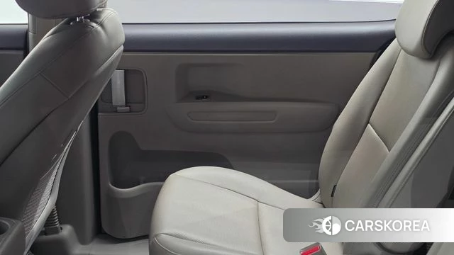 Kia All New Carnival id 4521048 из Кореи 17