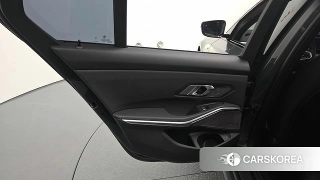 BMW 3 Series (G20) id 4565585 из Кореи 17