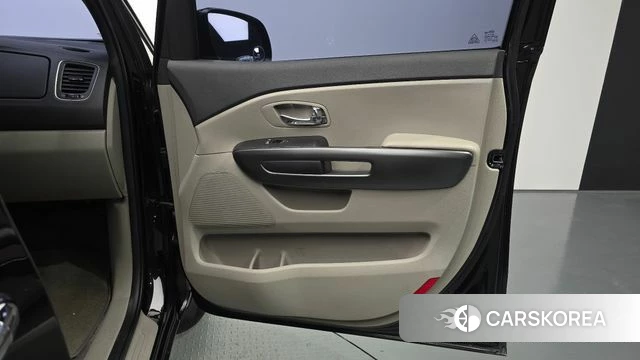 Kia The New Carnival id 4458907 из Кореи 17