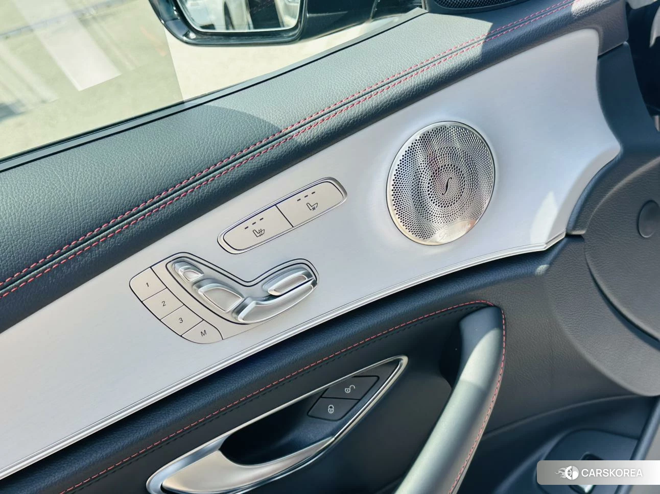 Mercedes-Benz E-class AMG id 4492699 из Китая 17